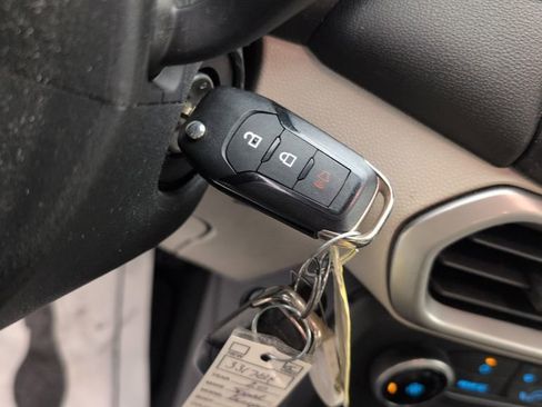 Used 2020 Ford EcoSport S image 44