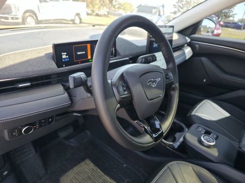 Used 2023 Ford Mustang Mach-E Premium image 11