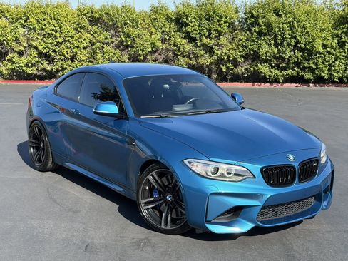Used 2016 BMW M2 RWD image 2