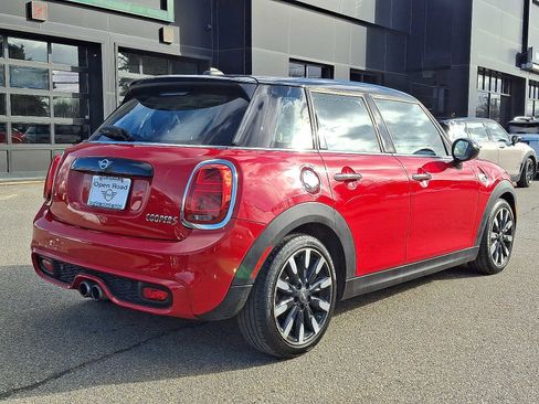 Used 2019 MINI Cooper S w/ Signature Upholstery Package image 6