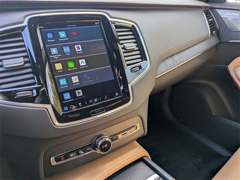 Used 2024 Volvo XC90 B6 Ultimate w/ Protection Package Premier image 11