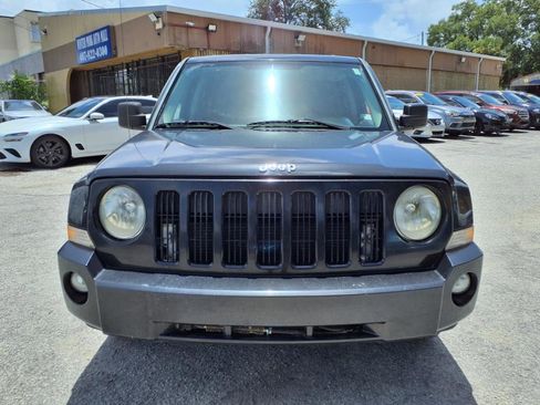 Used 2010 Jeep Patriot Sport image 2