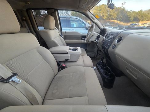 Used 2006 Ford F150 XLT image 7