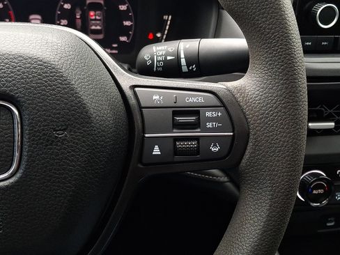 Used 2024 Honda Accord EX image 22