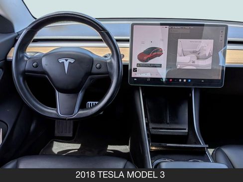 Used 2018 Tesla Model 3 Mid Range RWD image 13