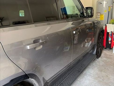 Used 2024 Land Rover Defender 130 Outbound image 3