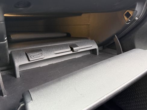 Used 2014 Dodge Dart Limited w/ Technology Group FWD image 38