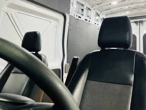 Used 2024 Ford Transit 250 148 High Roof Extended w/ Load Area Protection Package RWD image 2