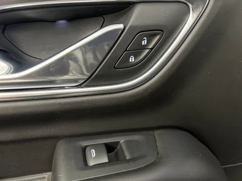 Used 2021 Chevrolet Tahoe LT image 17