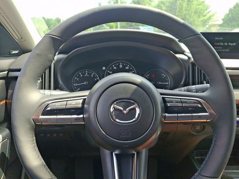 Used 2026 MAZDA CX-50 Meridian Edition w/ Weather Package AWD/4WD image 20