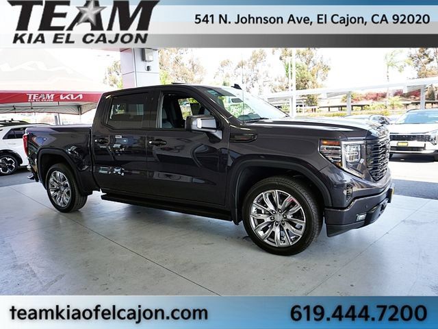 Used 2023 GMC Sierra 1500 Denali w/ Denali Reserve Package AWD/4WD image 13