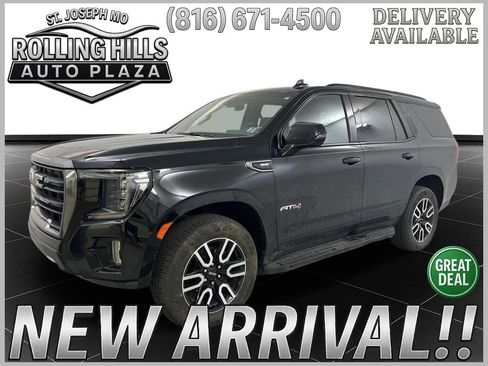 Used 2022 GMC Yukon AT4 image 1