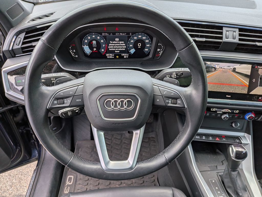 Used 2023 Audi Q3 2.0T Premium Plus w/ Premium Plus Package AWD/4WD image 16