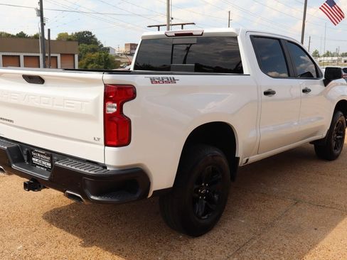 Used 2021 Chevrolet Silverado 1500 LT Trail Boss w/ Convenience Package II AWD/4WD image 5