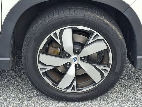 Used 2019 Subaru Forester Touring AWD/4WD image 8