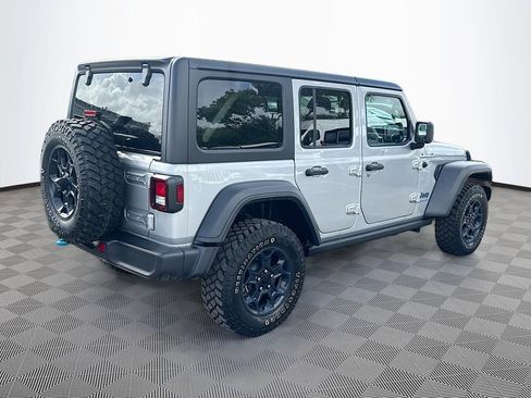 Used 2023 Jeep Wrangler Unlimited w/ Cold Weather Group image 6
