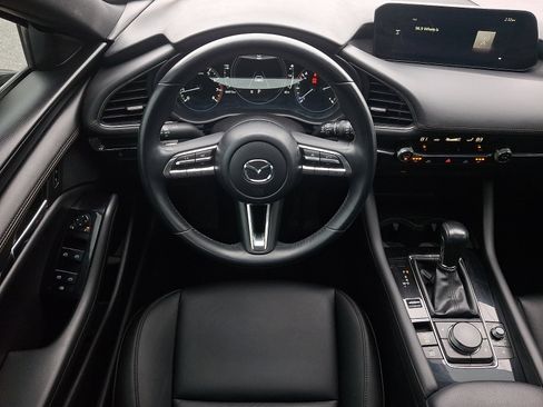 Used 2021 MAZDA MAZDA3 s image 11