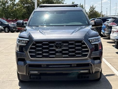 Used 2026 Toyota Sequoia Platinum AWD/4WD image 7