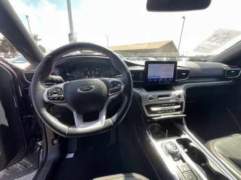 Used 2023 Ford Explorer Timberline w/ Timberline Technology Package AWD/4WD image 12