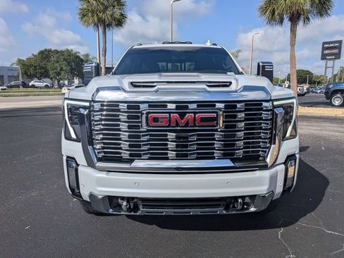 Used 2026 GMC Sierra 2500 Denali w/ Denali Reserve Package AWD/4WD image 9