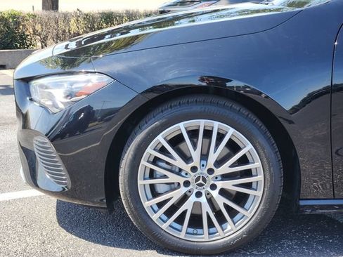 Used 2025 Mercedes-Benz CLA 250 4MATIC image 6