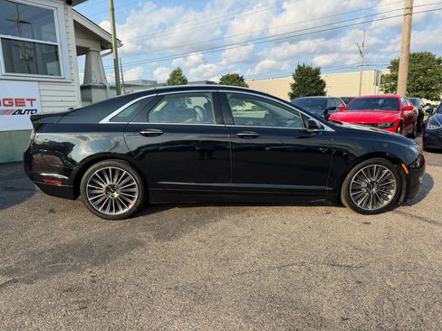Used 2016 Lincoln MKZ AWD w/ Equipment Group 300A Reserve image 6