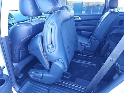 Used 2019 Nissan Pathfinder SL w/ Rock Creek Edition image 31