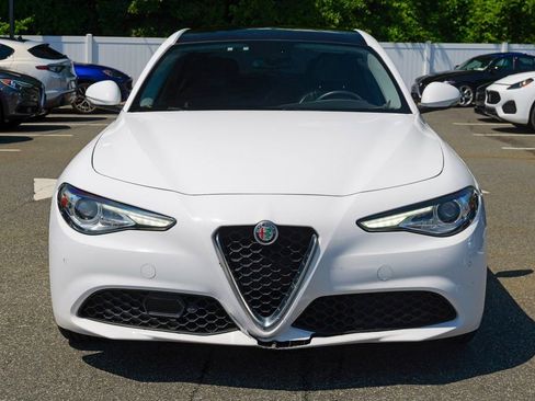 Used 2017 Alfa Romeo Giulia Ti w/ TI Lusso Package image 3