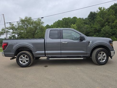 Used 2024 Ford F150 XLT w/ FX4 Off-Road Package AWD/4WD image 18