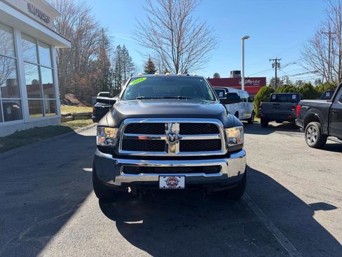 Used 2016 RAM 2500 Tradesman w/ Chrome Appearance Group image 3