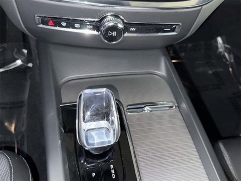 Used 2024 Volvo S60 B5 Ultimate w/ Climate Package image 23