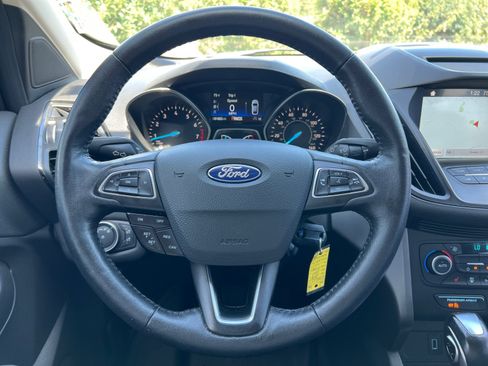 Used 2018 Ford Escape SEL AWD/4WD image 9