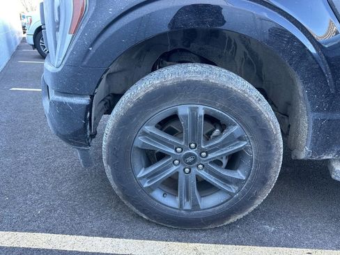 Used 2023 Ford F150 Lariat w/ Equipment Group 502A High image 19