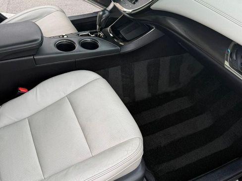 Used 2018 Toyota Avalon Limited w/ Protection Package FWD image 47