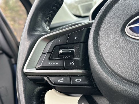 Used 2019 Subaru Ascent Touring image 17