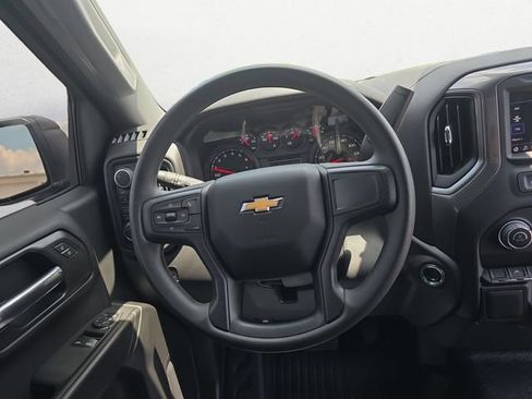 Used 2025 Chevrolet Silverado 1500 W/T w/ WT Value Package AWD/4WD image 12