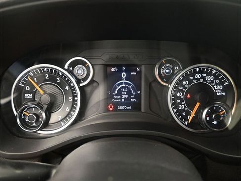 Used 2022 RAM 1500 Big Horn image 36