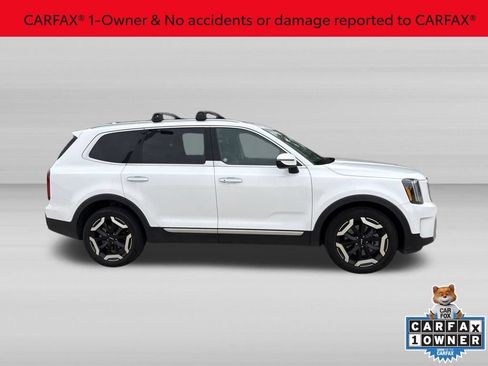 Used 2025 Kia Telluride S AWD/4WD image 2