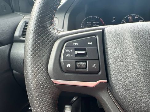 Used 2025 Honda Ridgeline TrailSport image 45