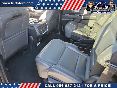 Certified 2025 Ford Expedition Active image 14