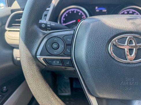 Used 2023 Toyota Camry LE FWD image 9
