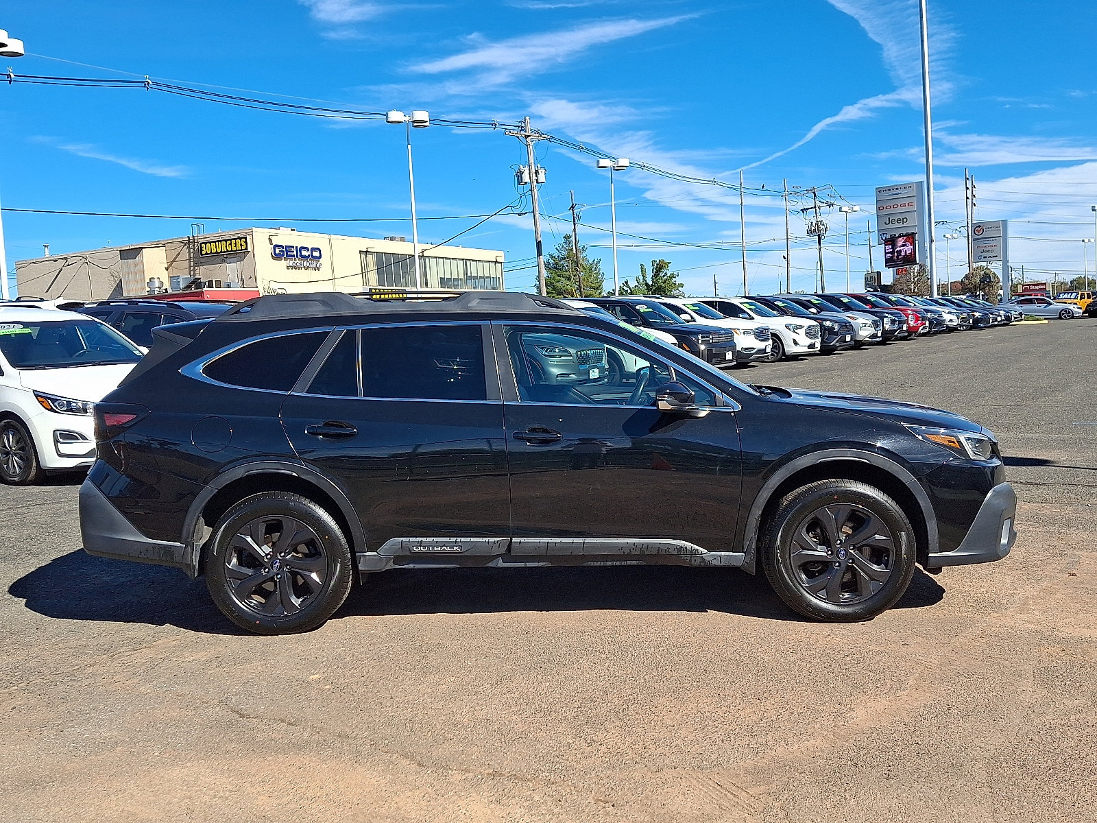 Used 2020 Subaru Outback Onyx Edition XT AWD/4WD image 8