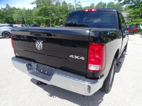 Used 2020 RAM 1500 4x4 Crew Cab Classic Tradesman w/ Chrome Appearance Package image 8