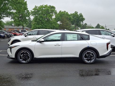New 2025 Kia K4 EX image 4