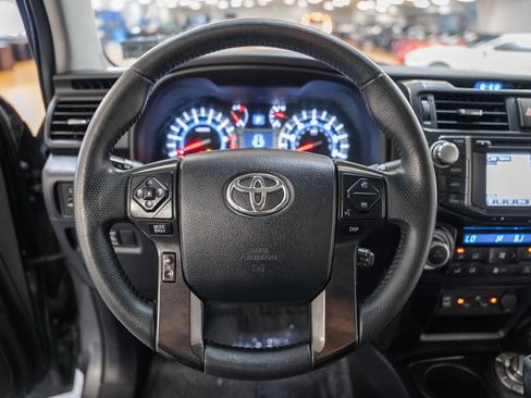 Used 2019 Toyota 4Runner Limited AWD/4WD image 30