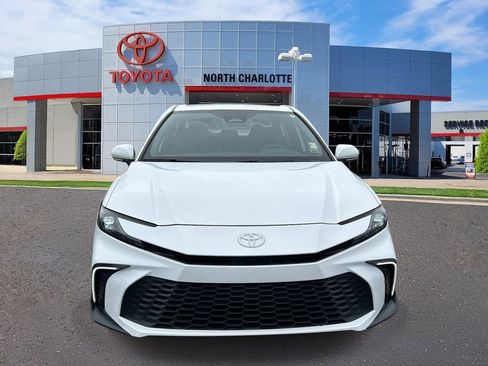 Used 2025 Toyota Camry SE w/ Multimedia Upgrade Package FWD image 3