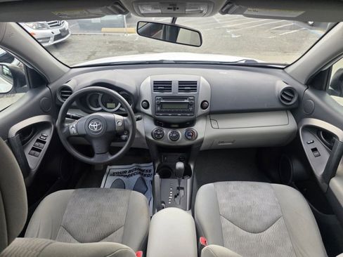 Used 2012 Toyota RAV4 FWD w/ Value Pkg image 19