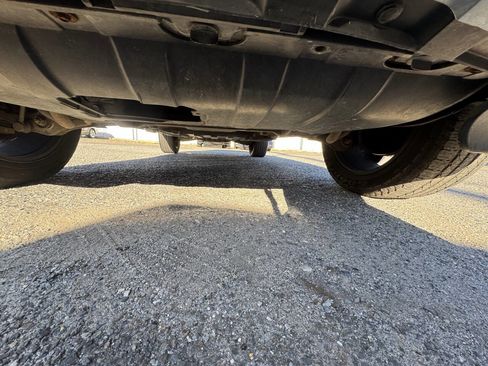 Used 2013 Jeep Grand Cherokee Overland image 30