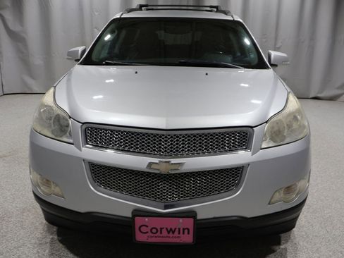Used 2012 Chevrolet Traverse LT image 7