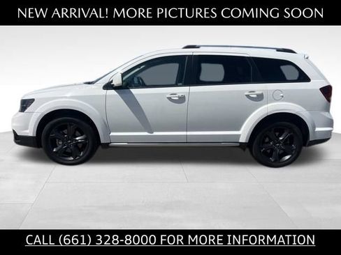 Used 2018 Dodge Journey Crossroad FWD image 2